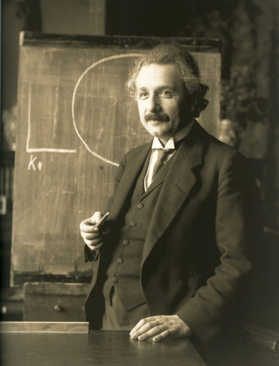 albert-einstein-1921.jpg